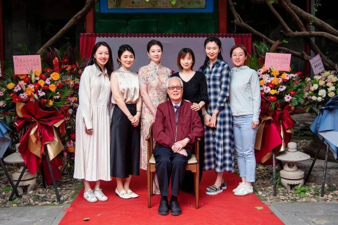 尚门映桃李 师承长清音 著名京剧月琴演奏家尚长贵先生收徒李潇祎拜师