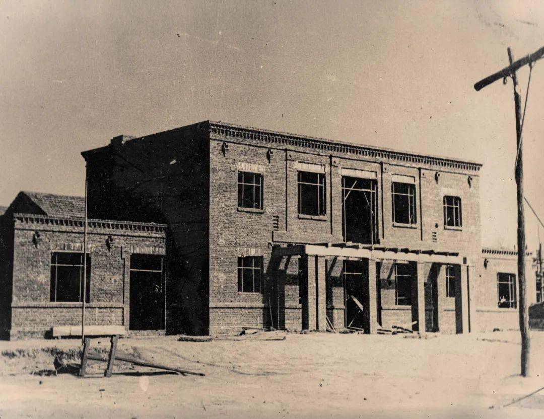 1958:徐水新民居建筑工程_河北_保定_共产主义