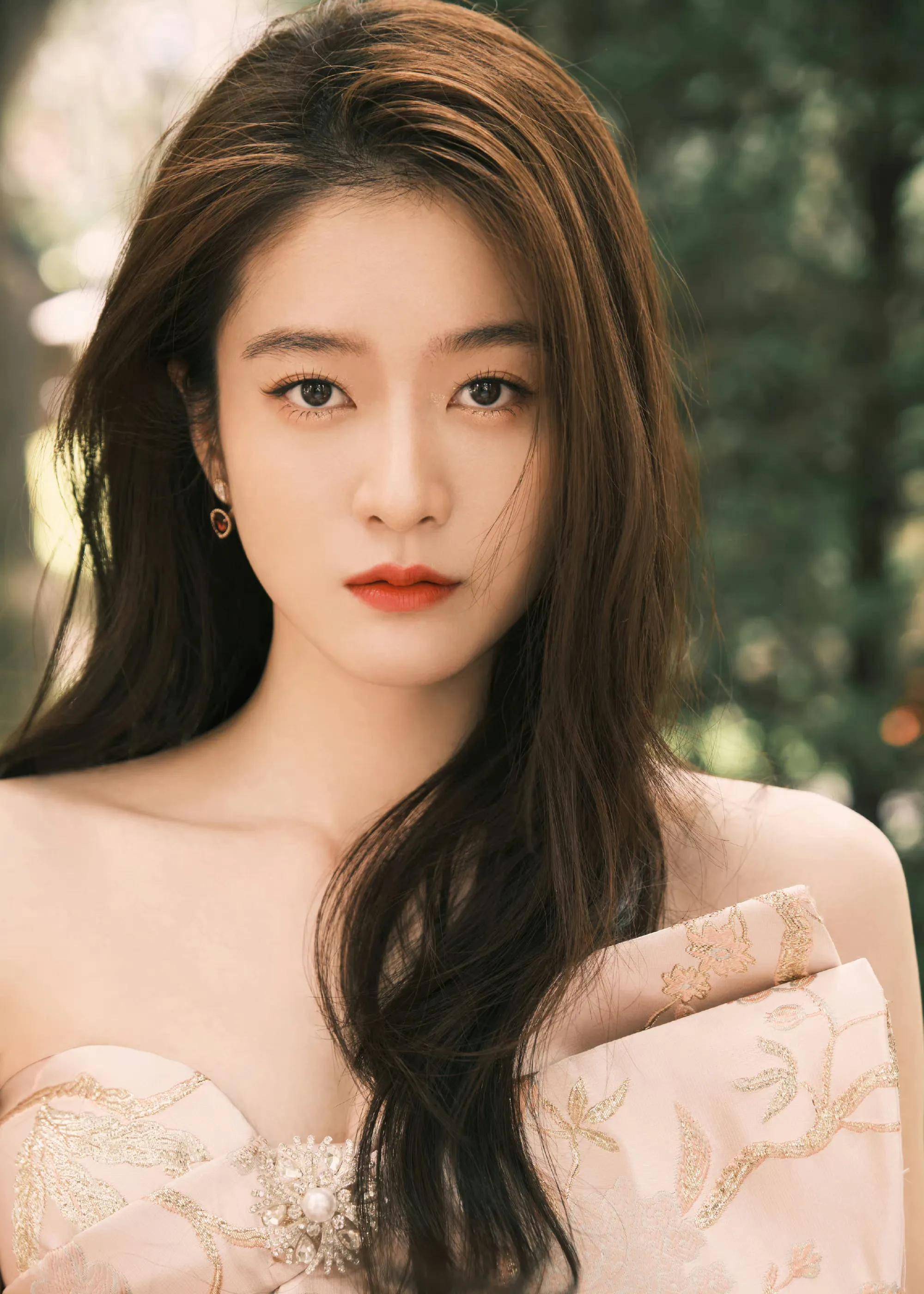 华表奖颁奖典礼明星造型:俊男靓女_晓彤_张雪迎_李沁