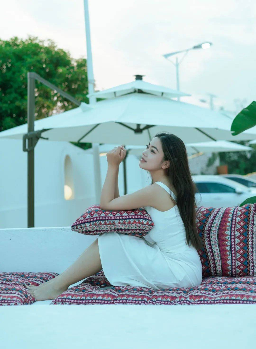 "小黑板上写着有人在这里的法式庄园9