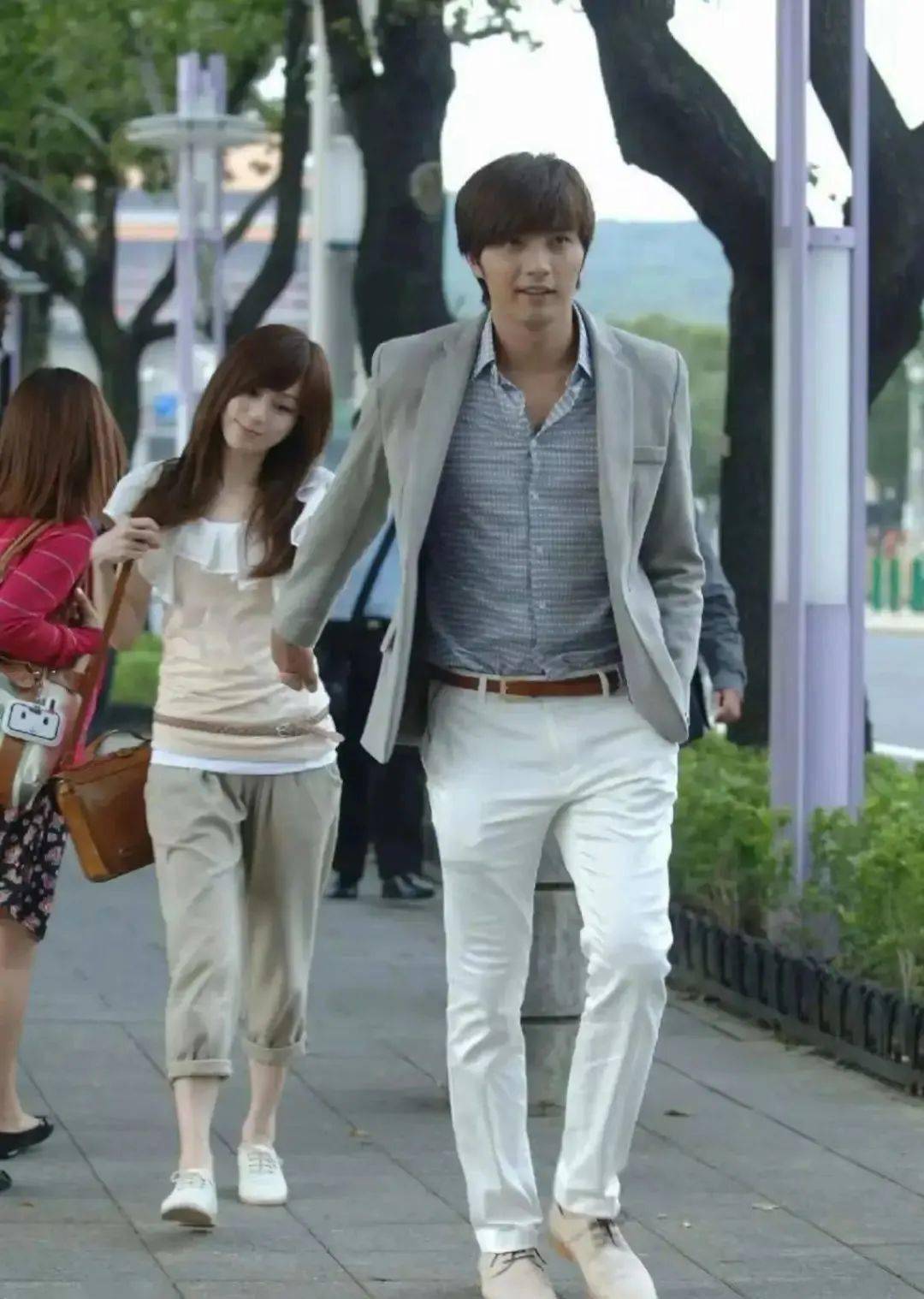 贺军翔_郑元畅_林依晨