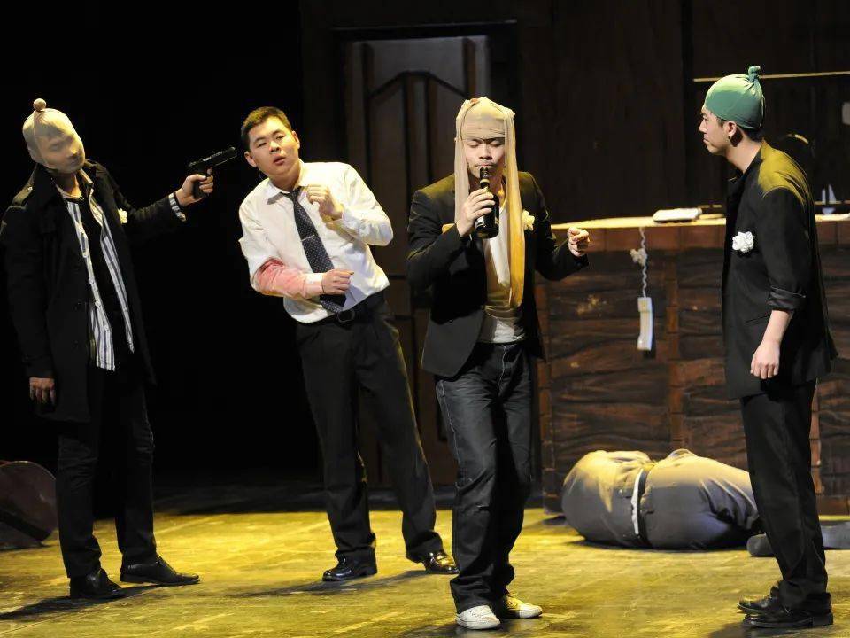 《瞎画艺术家》| 教科书级的"心机神剧"一定要看!_演出_乔德建_足疗