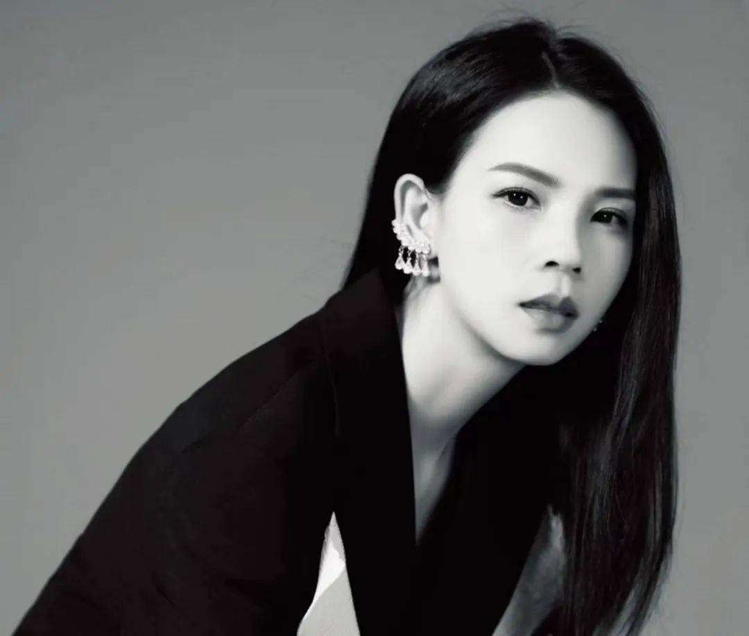 范丹花:环形情绪_精神_边缘_夜晚