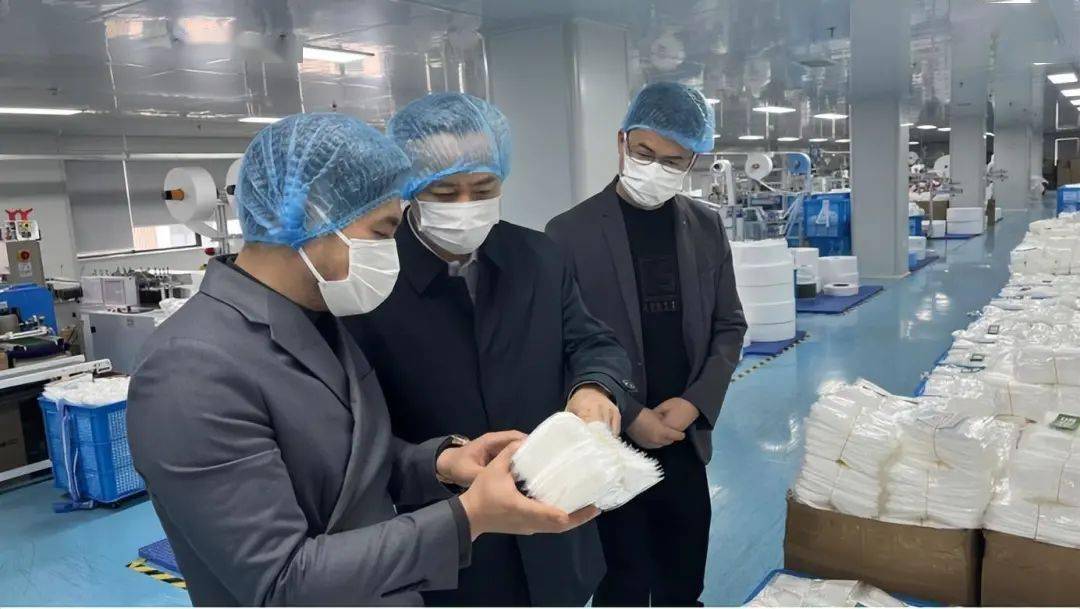 建德市朝美医疗产业园工业旅游,研学基地迎来一批"特殊"的学生_口罩