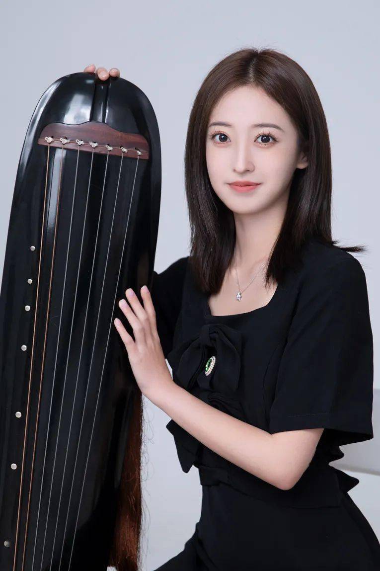 琴讯| 古风新韵—张萌古琴专场音乐会6月22日淄博保利大剧院上演_独奏