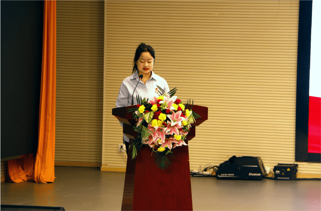 传达了共青团青海省第十五次代表大会会议精神