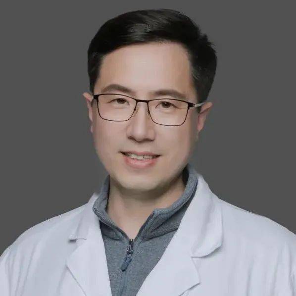 张云峰教授主任医师,硕士生导师,医学博士.