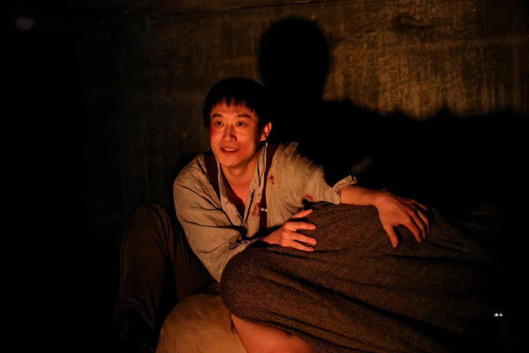 双剧优惠,限时早鸟|高分治愈神作《枕头人》重磅回归!