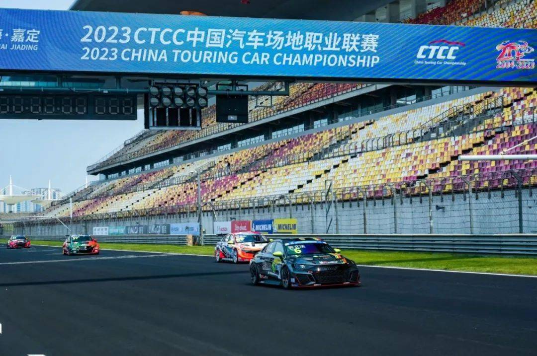 收获满满 在比赛中成长 天石车队双将完成ctcc首秀_镇明_文法_赛车