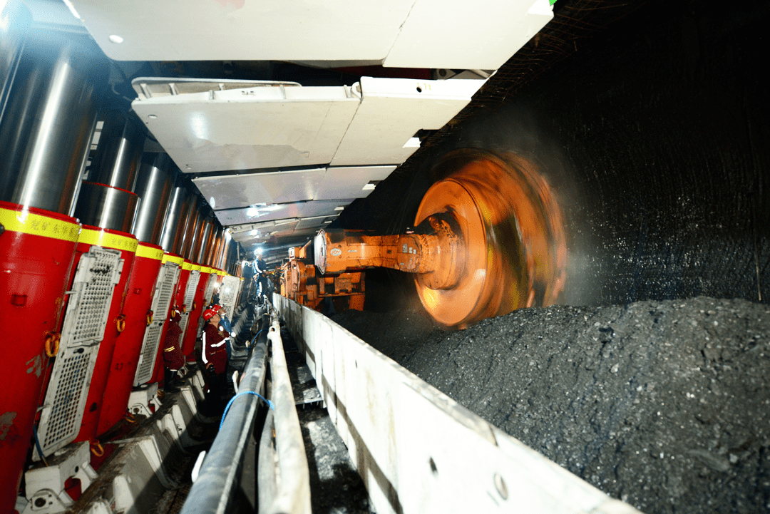 "智"创"新兖矿"_智能化_建设_矿井