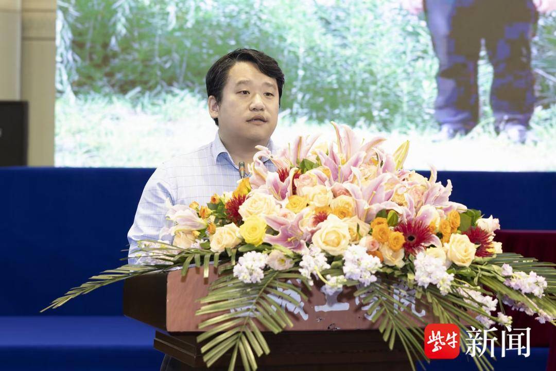 盐城工学院校长邵荣寄语毕业生:主动走出"舒适区",让"盐粒子"精神在
