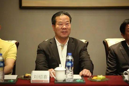 挣扎了许久,"宜华系"还是走了!_退市_刘绍喜_上市