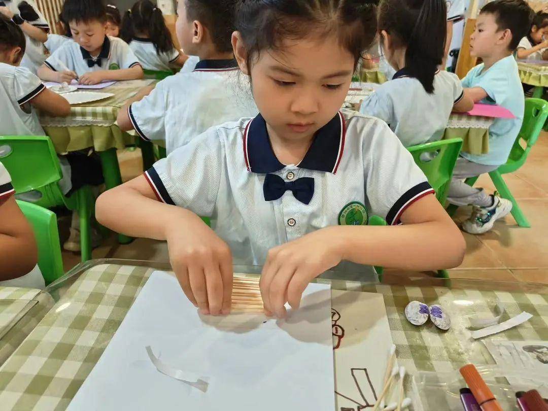 滎陽市第一幼兒園:花甲殼 大變身_活動_想法_創意