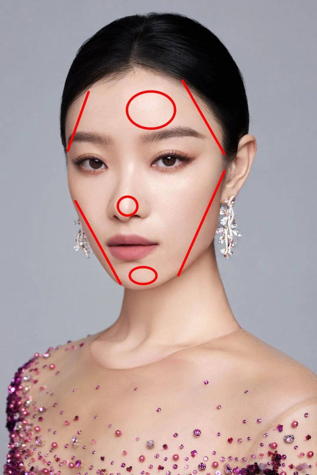 人像精修|针对「脸型」修饰的7种方法明星案例解析