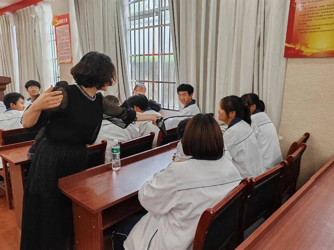 云龙县汤涧九年制学校永平县职业高级中学南涧县南鹏高级中学end来源