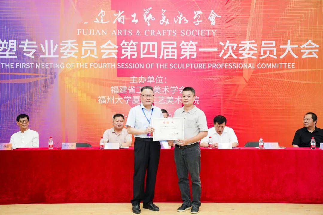 学雕塑,雕塑家分享,尽在当代雕塑