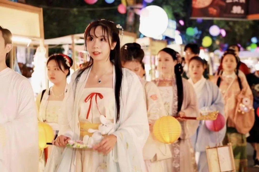 免费通票,音乐派对,汉服巡游.端午假期就这样玩!_活动_岭南_佛山