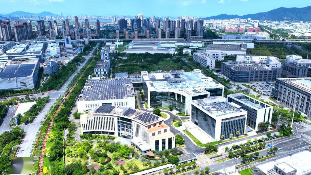 和重点项目进展厦门日报记者 杨进福 摄目前,同翔高新城片区已开发