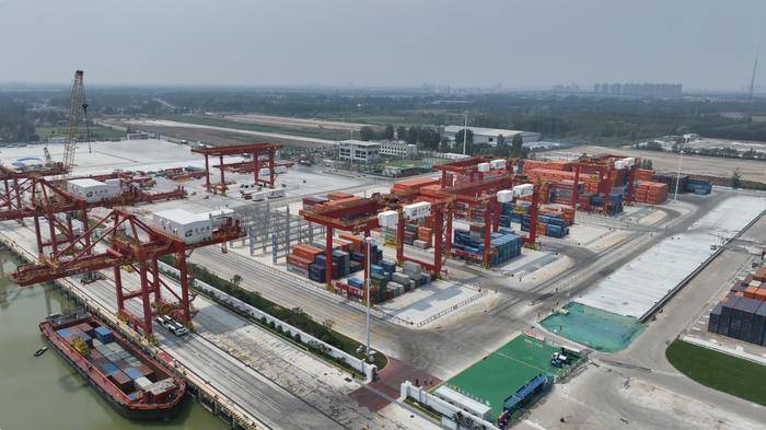 济宁龙拱港:全国首个无人智能水平运输内河港口,打造内河航运"智慧港"