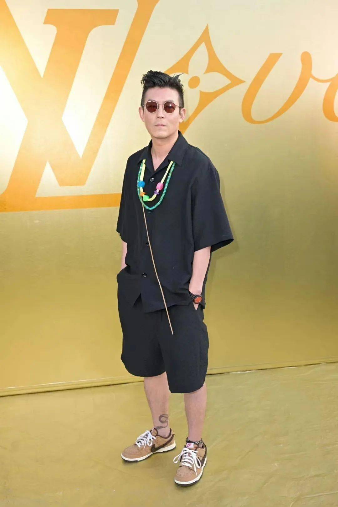 支持,例如像是最近刚刚成为 louis vuitton 品牌大使的王嘉尔,陈冠希