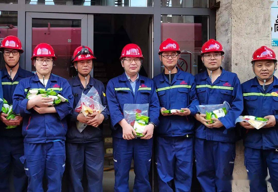 战高温的首钢人,最美!_操作_汗水_生产