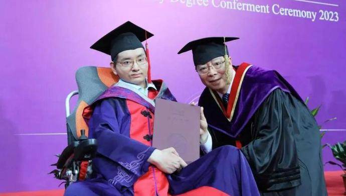 他将去这所大学._朱晓鹏_教育_发展