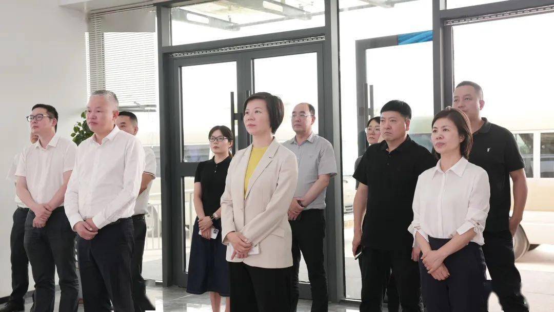 6月17日至18日,黄慧率县党政代表团赴新疆阿克苏拜城县考察,先后实地