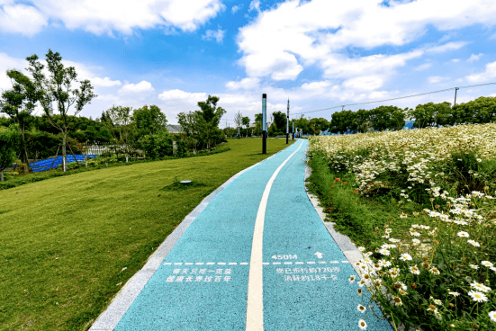 地址:陈春公路北侧,东至场西路,西至明兴路,紧邻春申塘.