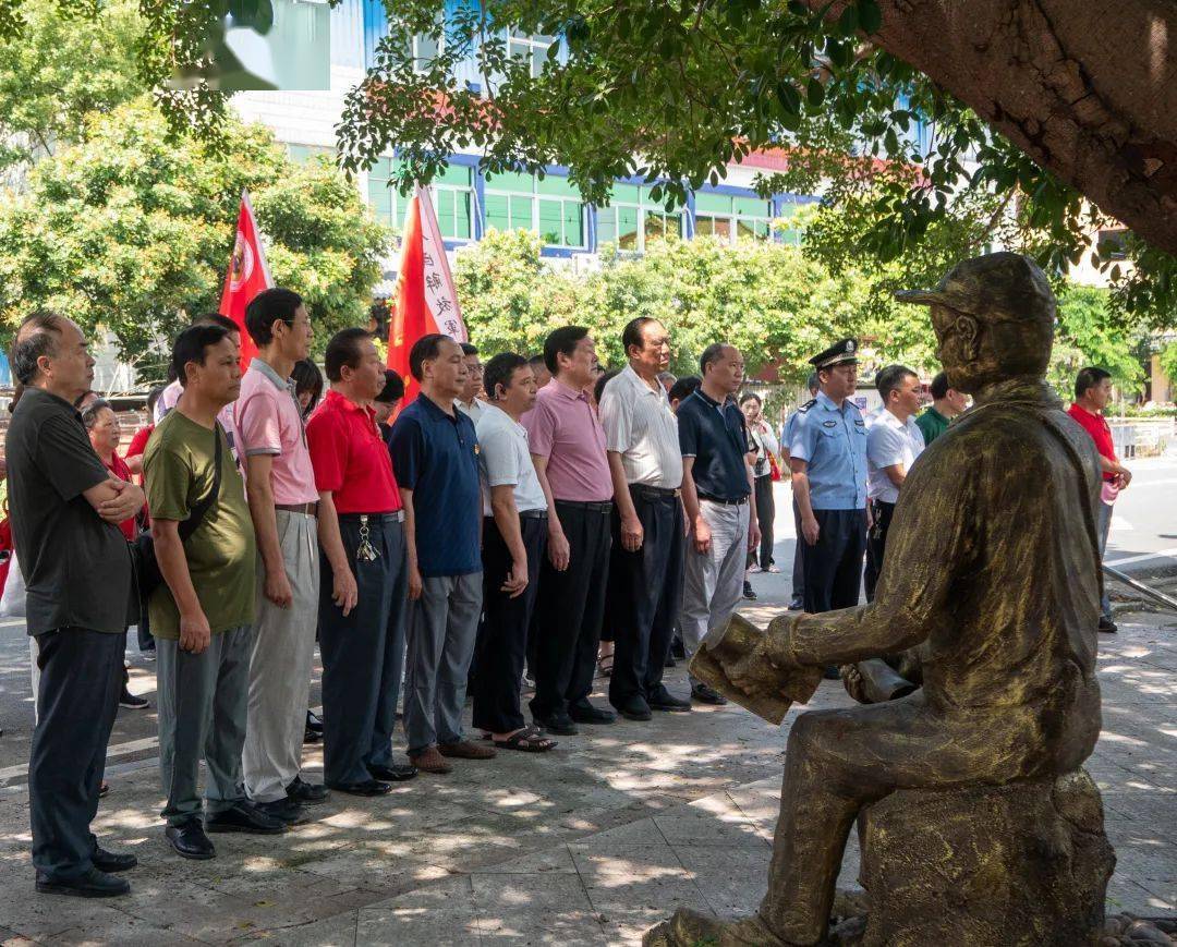 延平区樟湖镇剿匪纪念碑揭幕_南平_长江_历史