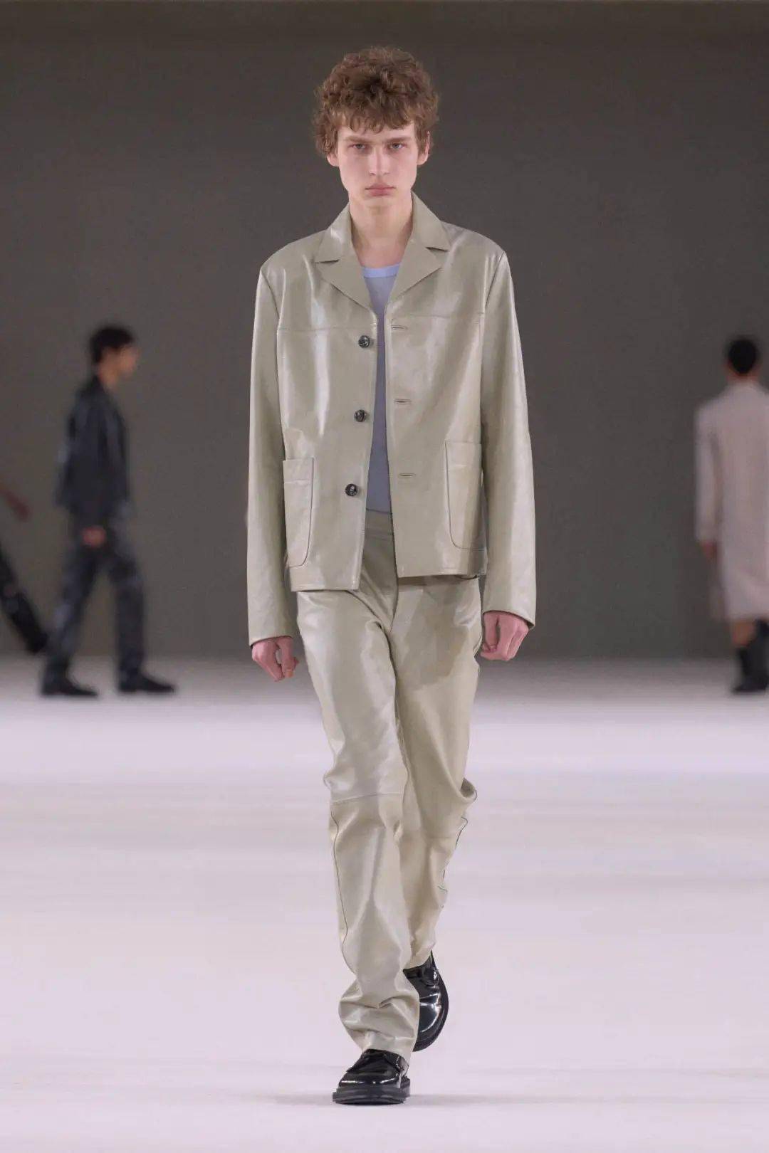 对话alexandre mattiussi:巴黎式极简主义 | 专访_系列_的设计_色彩