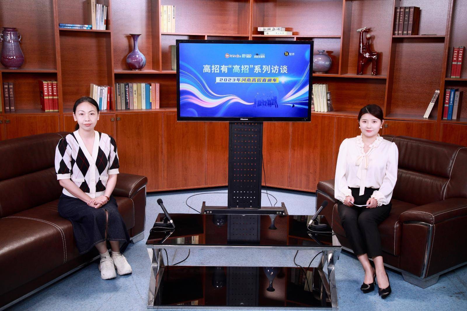 刘娜:新增两个本科招生专业 近三年分数线相对稳定_河南省_建设_艺术