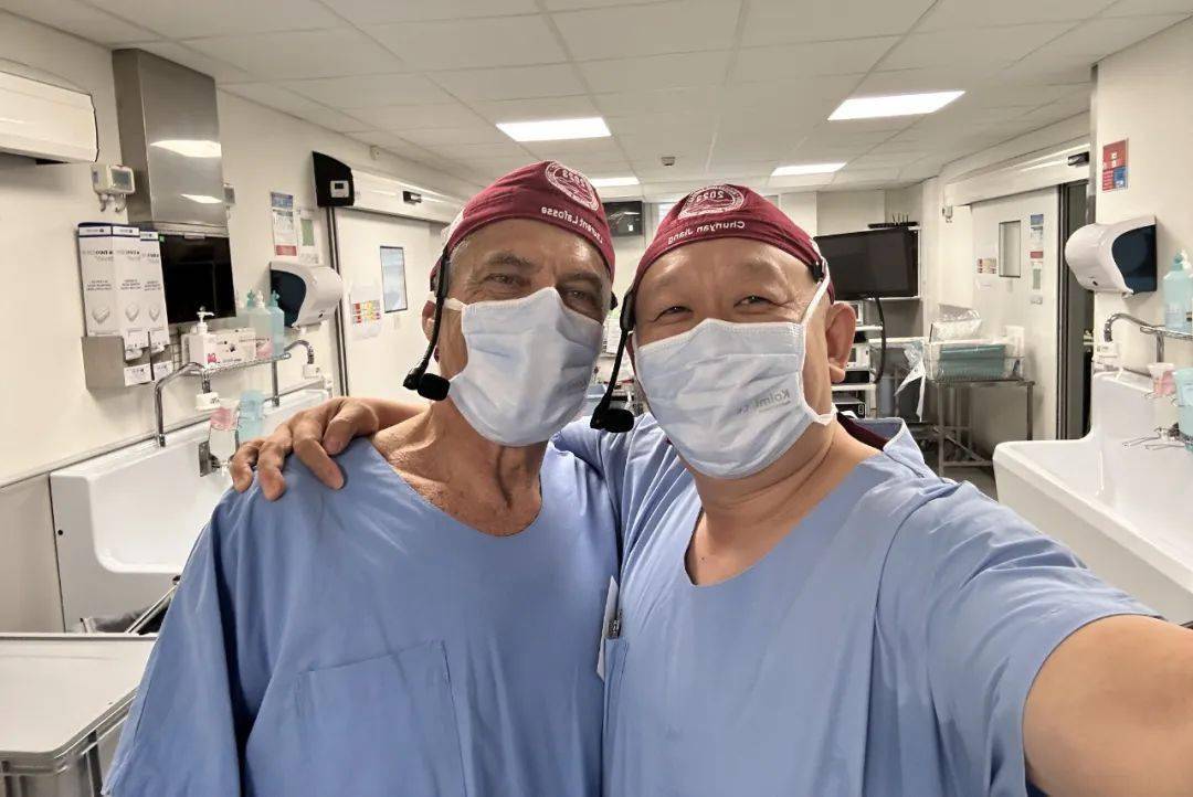 安纳西再现中国强音:姜春岩教授在国际顶级肩关节手术直播峰会上传授"