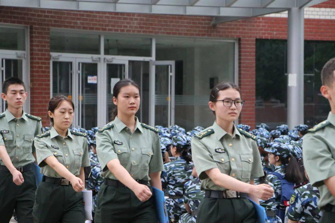 河北大学人武学院图片