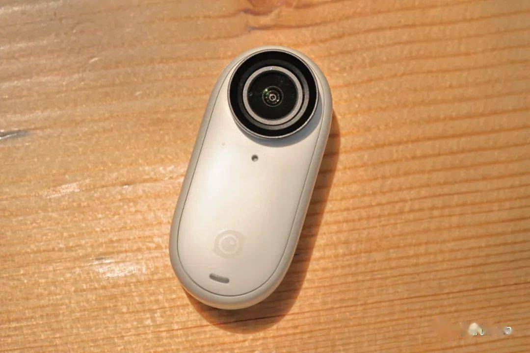 2290元值不值得买？拇指相机Insta360 GO 3上手玩！_防抖_续航_新机