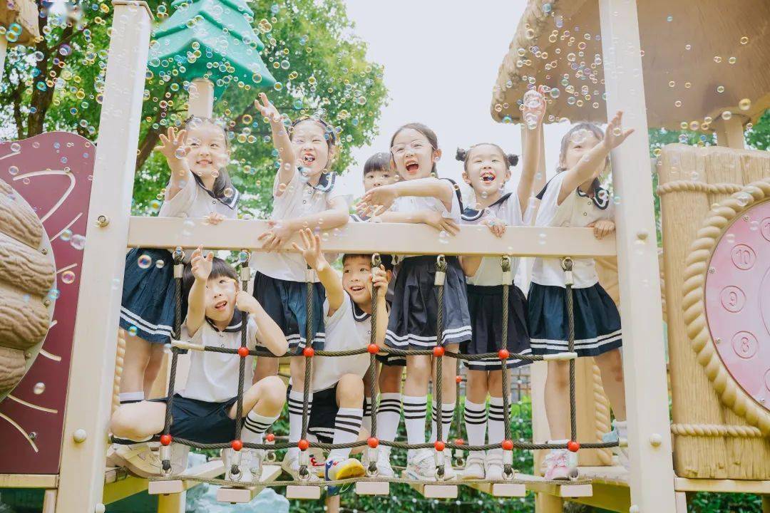 最美毕业照,最忆是西湖!_幼儿园_阳光_小学