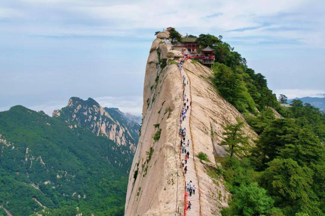 渭南这些景区,暑期免费!_华山_索道_游客