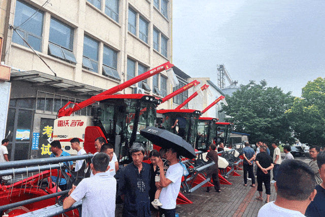 热销的雷沃谷神金刚ii代 靠什么越卖越火_服务_产品_配置