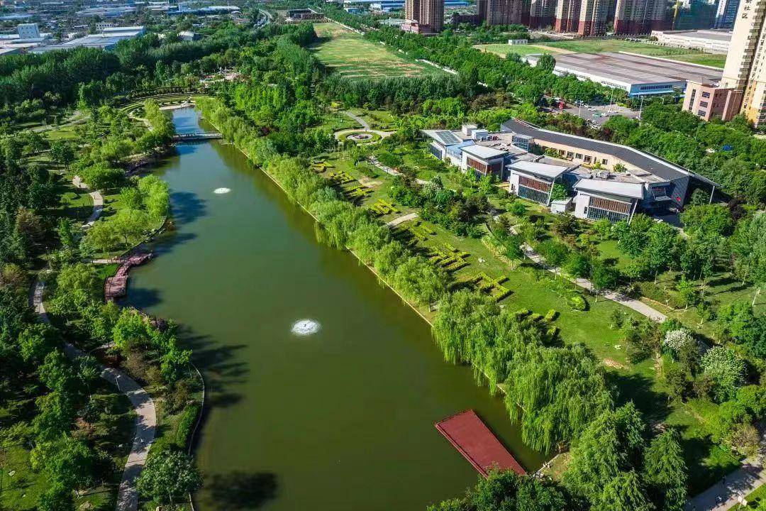 西安最美健步路线推荐---西安泾渭体育运动中心_休闲_设施_公园