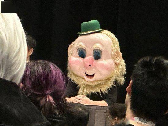 横尾太郎头套疑似下落不明:换了个新头套_尼尔_龙背上的骑兵_系列