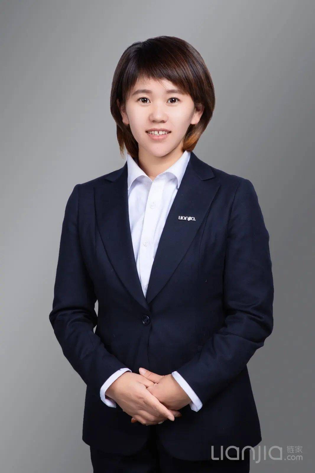 一个多星期的协调沟通,为客户解决了他已经不抱希望的难题,辛健只是说