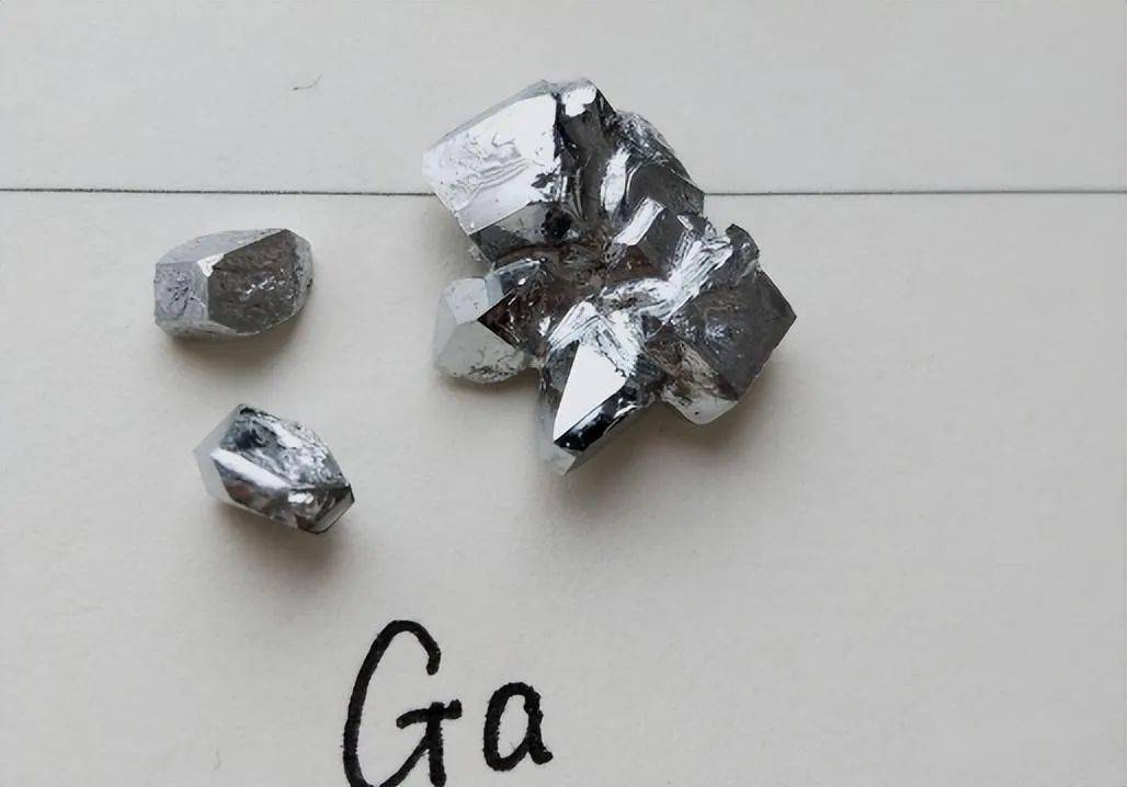 比稀土更宝贵,中国限制稀有金属出口, 看西方还怎么补充军火库?