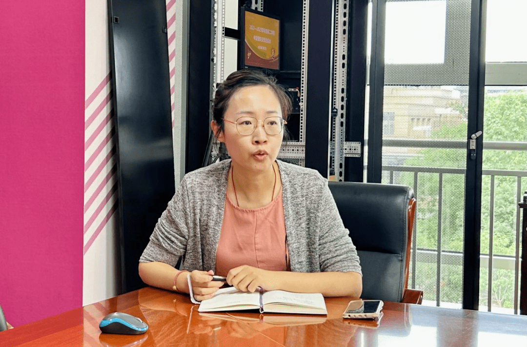 夏阳绚烂,时光从容.