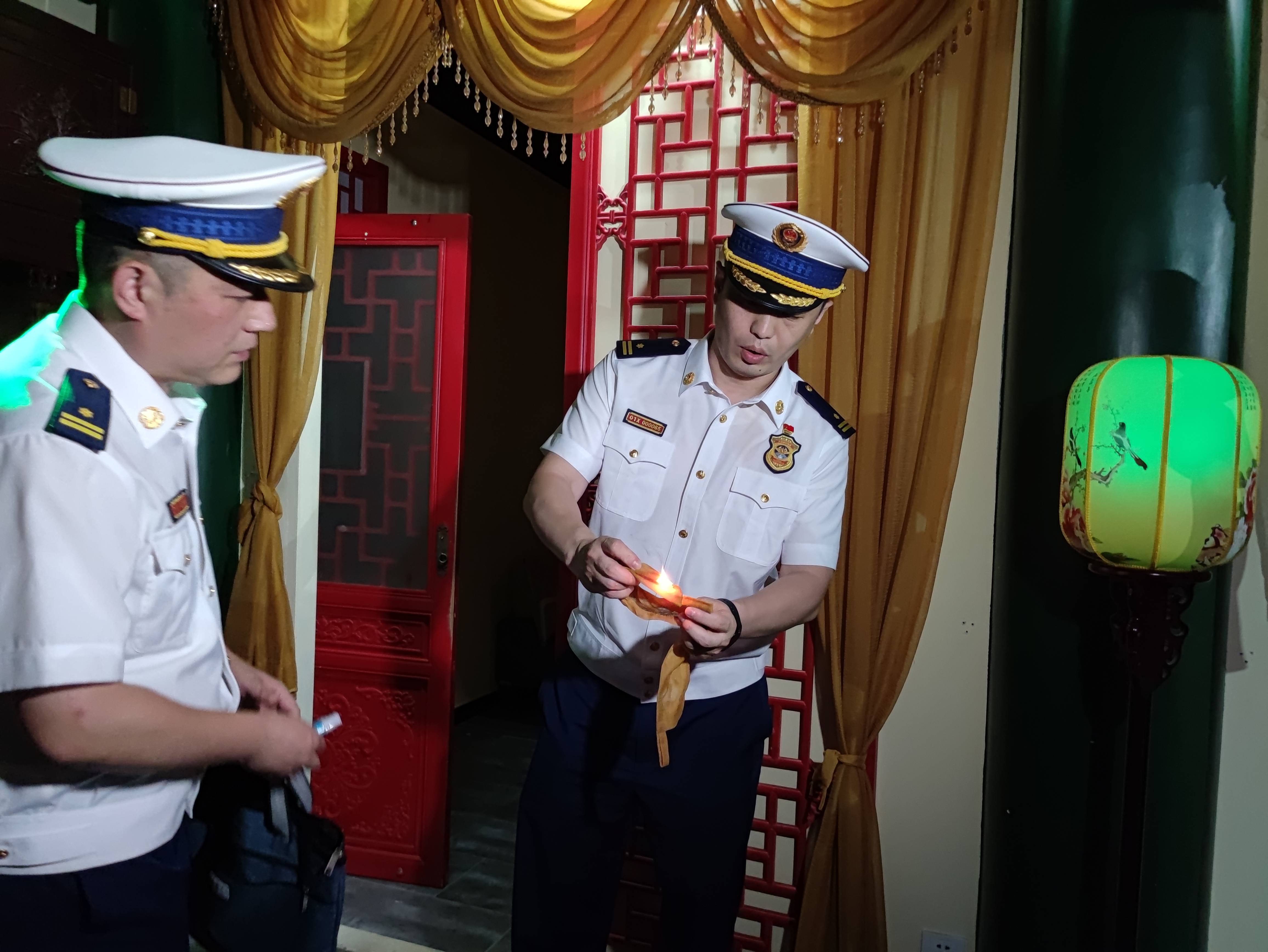 北京市消防救援总队联合六部门开展密室类剧本娱乐场所检查行动
