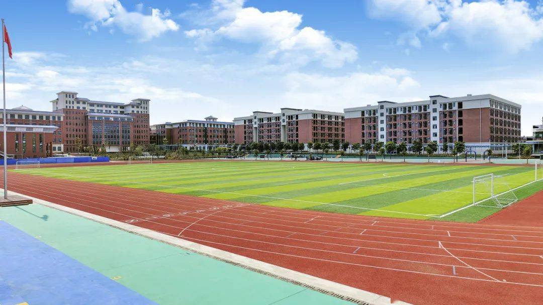 罗定这所学校各学段全面招生_年级_费用_高考