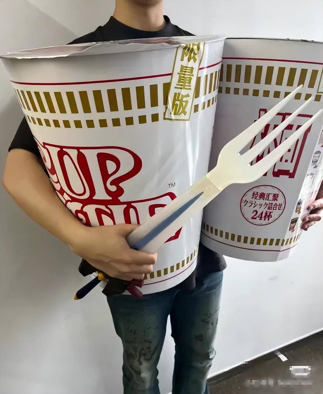 深圳"天价泡面"冲上热搜,如此"炫富"我看不懂了……_价格_奢侈品_东西