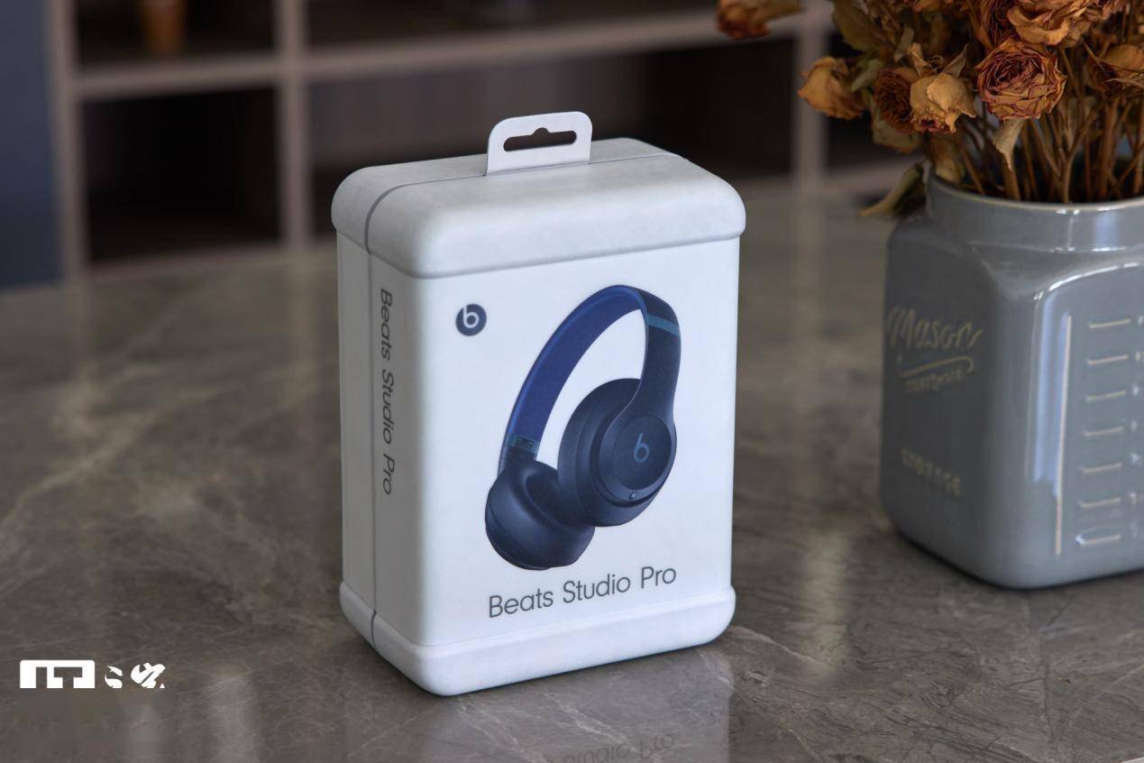 IT之家开箱】Beats Studio Pro 无线头戴耳机图赏:时尚简洁 IT之家开箱】Beats Studio Pro 无线头戴耳机图赏:时尚简洁