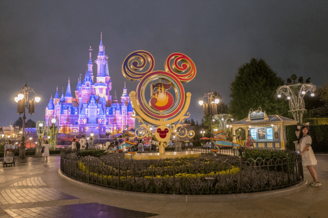 第三座迪士尼争夺白热化,哪个城市会成赢家?