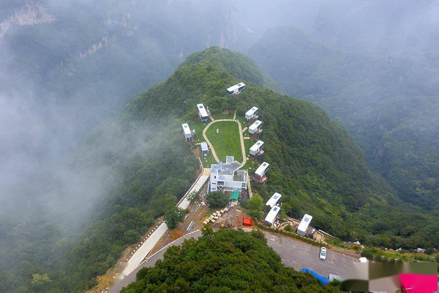 乡宁云丘山:雨后若人间仙境,伴着清新空气,住进山顶太空舱.