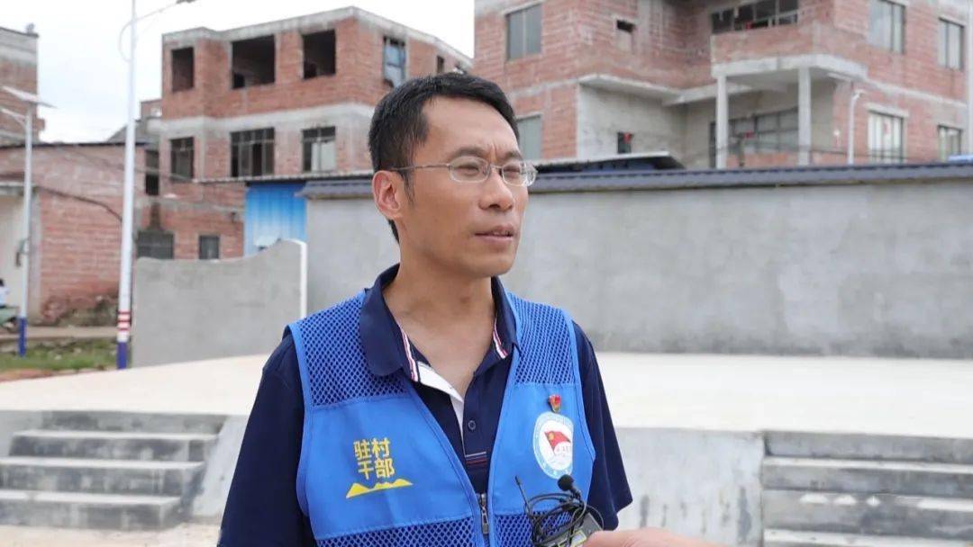 藤县:完善基础设施建设 助推乡村振兴_池村象_塘步镇_项目