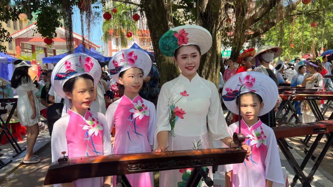 【中越双语】微资讯 | 京族一年一度最盛大的节日"哈节"来了_ng_nh_ra